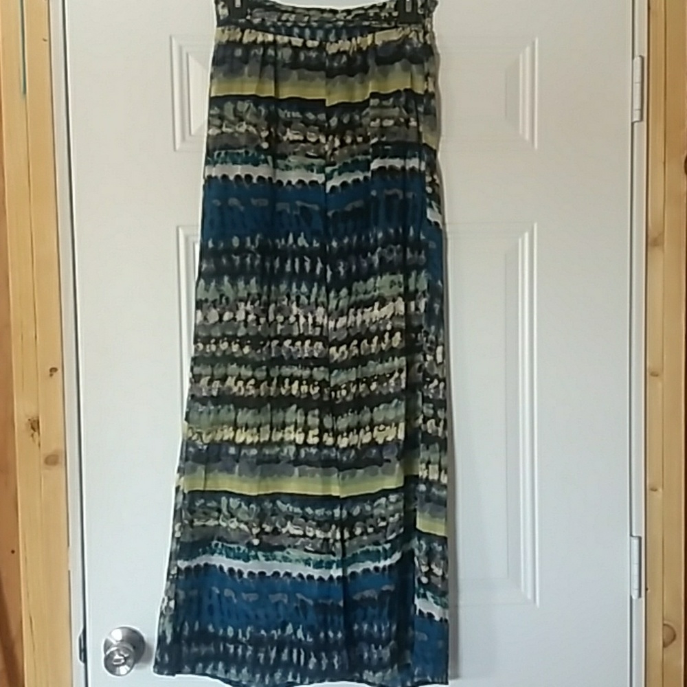 Very J. Palazzo pant. Zip side. New.